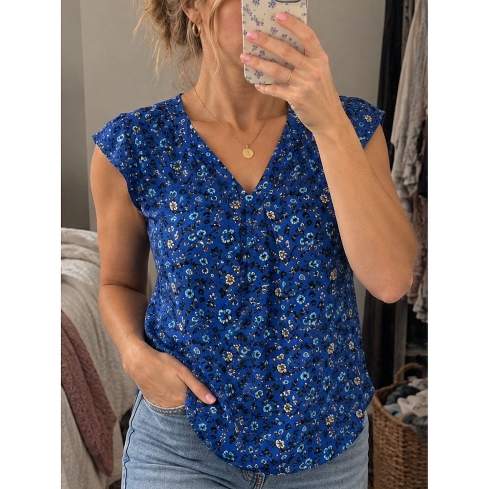 Pleione Floral Blouse Small‎ Blue V Neck Cap Sleeve Popover Boho - Picture 9 of 10